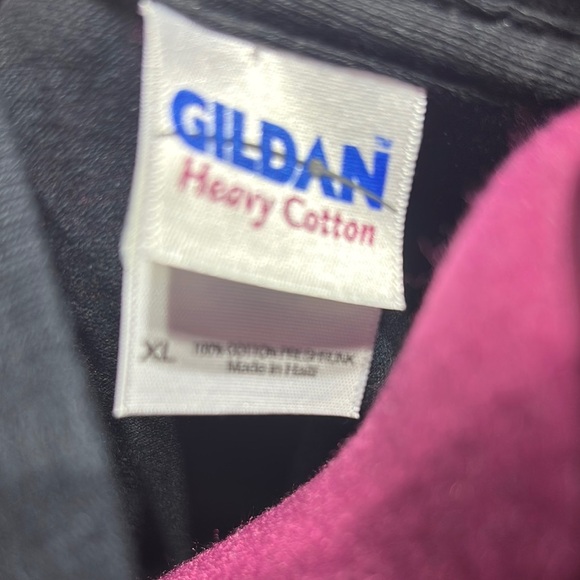 Black T-Shirt with Colorful 'Dollywood’ new never worn XL - Picture 2 of 4